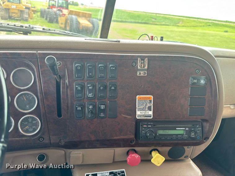 image for item EM2078 2007 Mack CV713 Granite dump truck