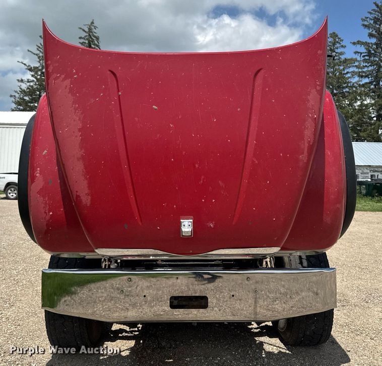 image for item EM2078 2007 Mack CV713 Granite dump truck