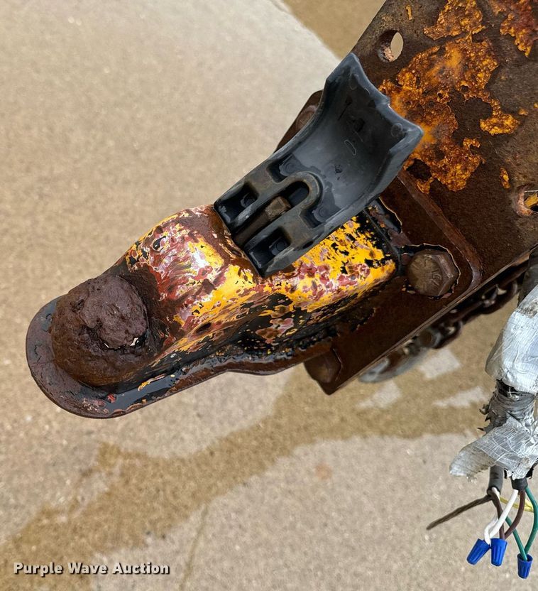 image for item EM2084 2016 Redi-haul tilt deck utility trailer