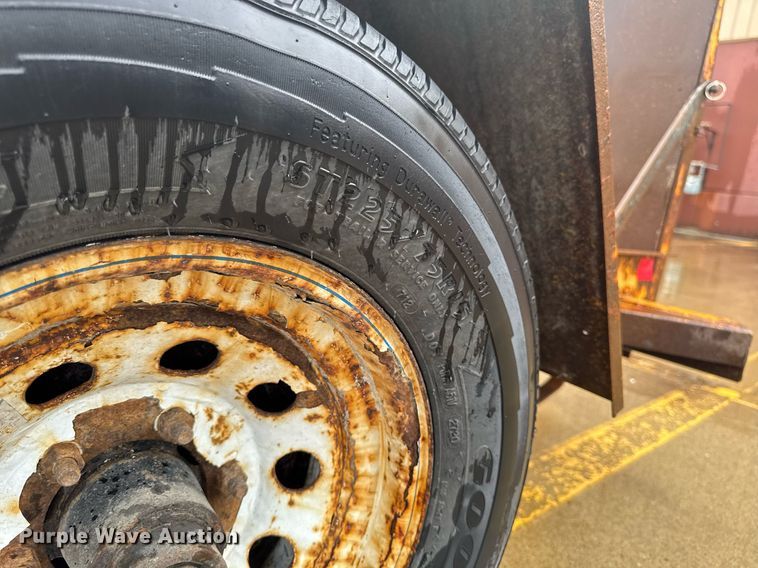 image for item EM2084 2016 Redi-haul tilt deck utility trailer