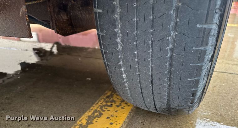 image for item EM2084 2016 Redi-haul tilt deck utility trailer