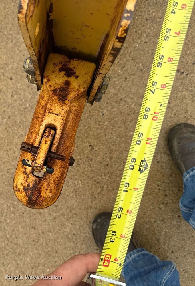 image for item EM2085 2016 Redi-haul tilt deck utility trailer