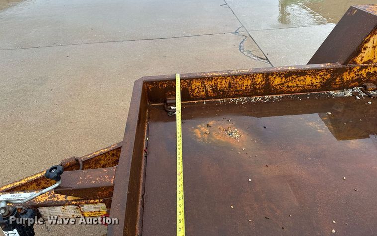 image for item EM2085 2016 Redi-haul tilt deck utility trailer