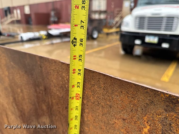 image for item EM2085 2016 Redi-haul tilt deck utility trailer