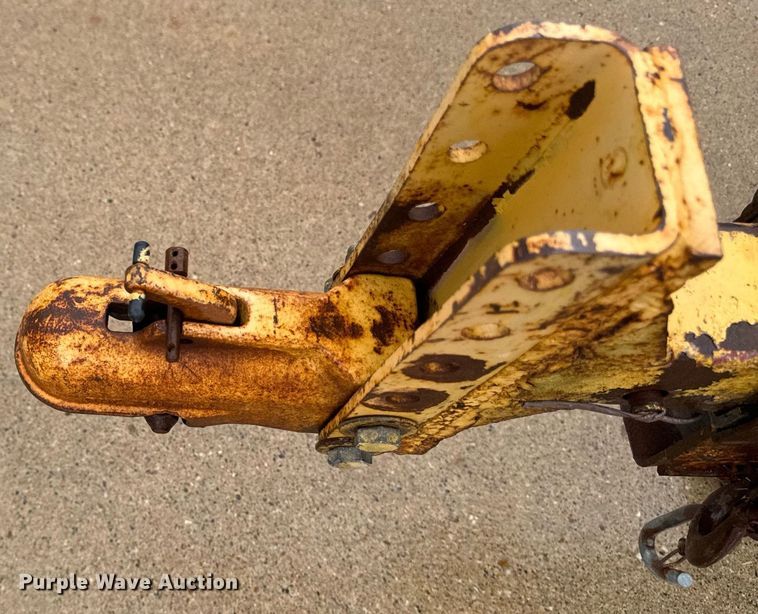 image for item EM2085 2016 Redi-haul tilt deck utility trailer