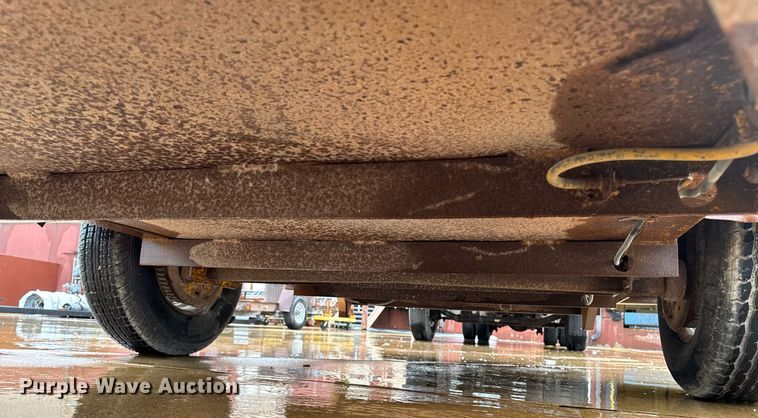 image for item EM2085 2016 Redi-haul tilt deck utility trailer