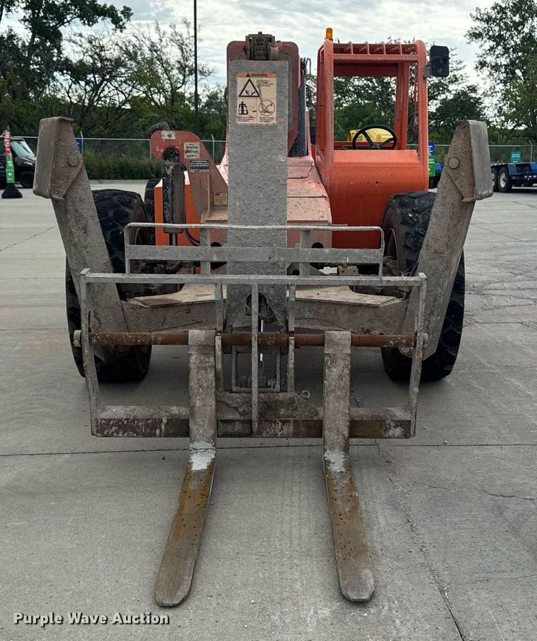 image for item EM2086 2015 JLG 10054 telehandler