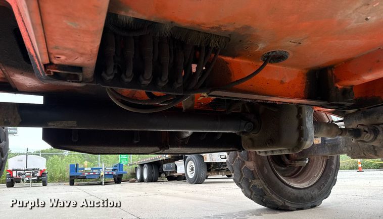 image for item EM2086 2015 JLG 10054 telehandler