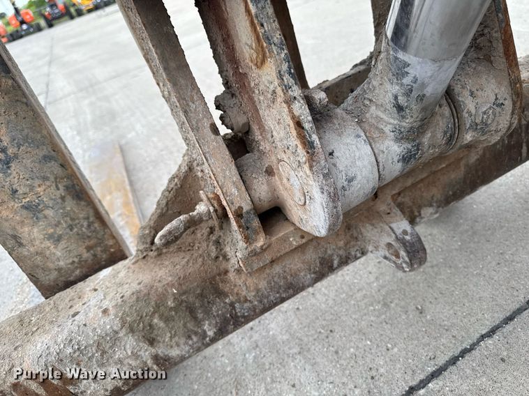 image for item EM2086 2015 JLG 10054 telehandler