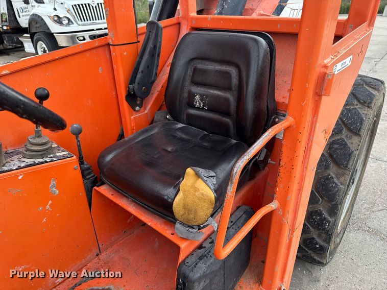 image for item EM2086 2015 JLG 10054 telehandler