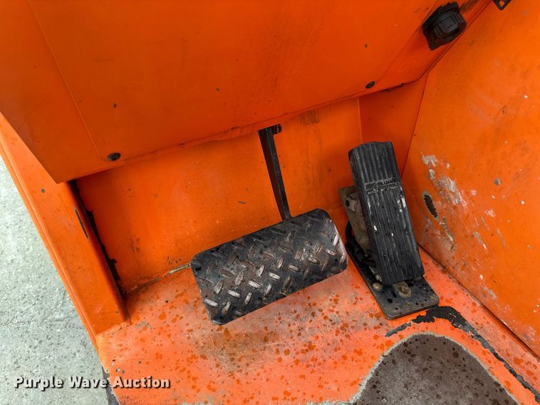 image for item EM2086 2015 JLG 10054 telehandler