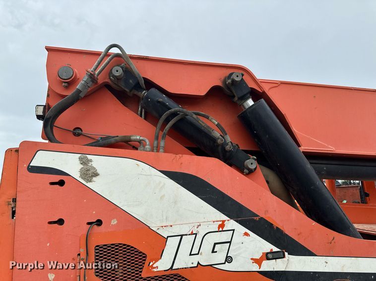 image for item EM2086 2015 JLG 10054 telehandler