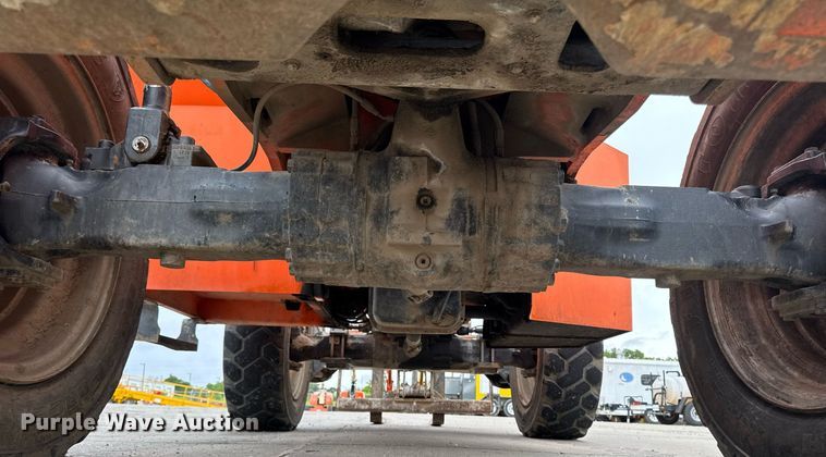 image for item EM2086 2015 JLG 10054 telehandler