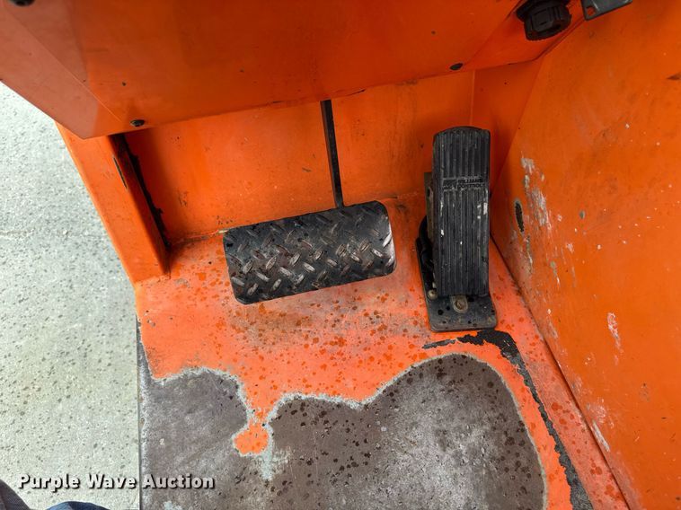 image for item EM2086 2015 JLG 10054 telehandler