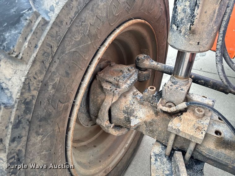 image for item EM2086 2015 JLG 10054 telehandler