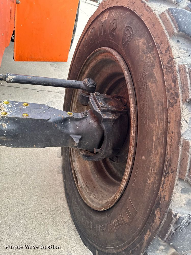 image for item EM2086 2015 JLG 10054 telehandler