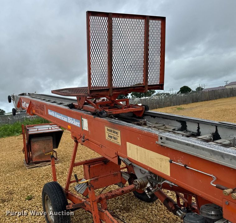 image for item EM2089 Bocker HD-36K construction lifts