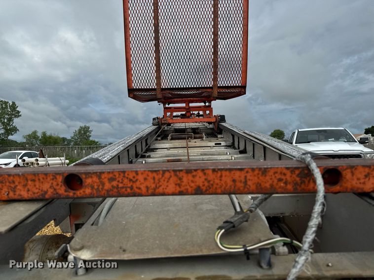 image for item EM2089 Bocker HD-36K construction lifts