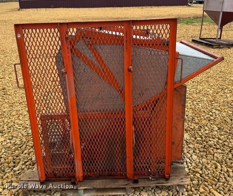 image for item EM2089 Bocker HD-36K construction lifts