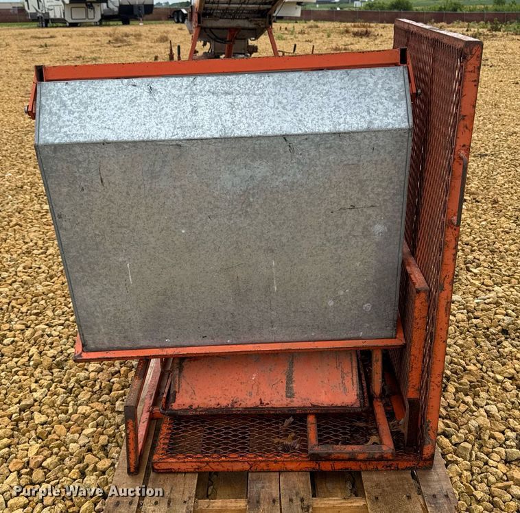 image for item EM2089 Bocker HD-36K construction lifts