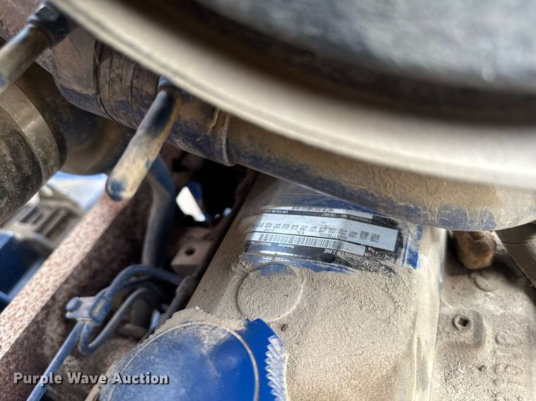 image for item EM2090 2001 Vector 07029 vacuum excavator