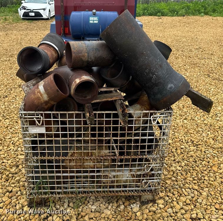 image for item EM2090 2001 Vector 07029 vacuum excavator