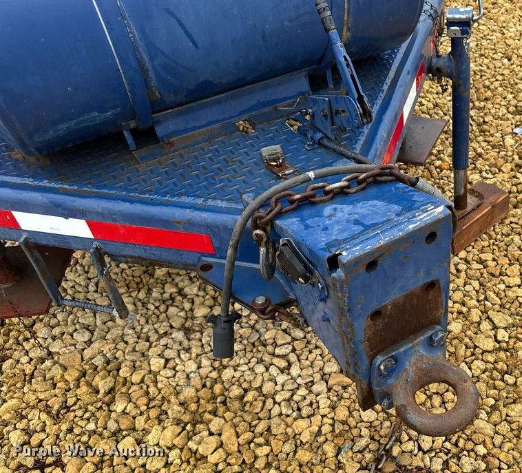 image for item EM2090 2001 Vector 07029 vacuum excavator