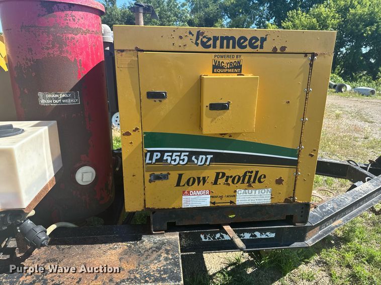 image for item EM2094 2001 Vermeer LP 555 SDT vacuum excavator