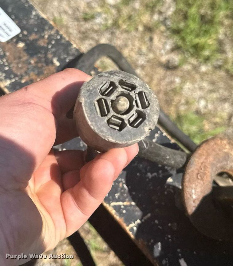 image for item EM2094 2001 Vermeer LP 555 SDT vacuum excavator