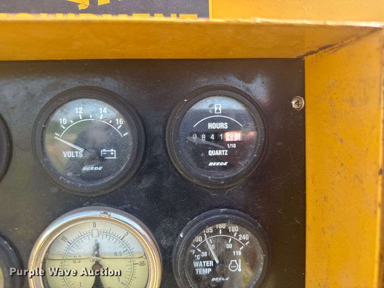 image for item EM2094 2001 Vermeer LP 555 SDT vacuum excavator