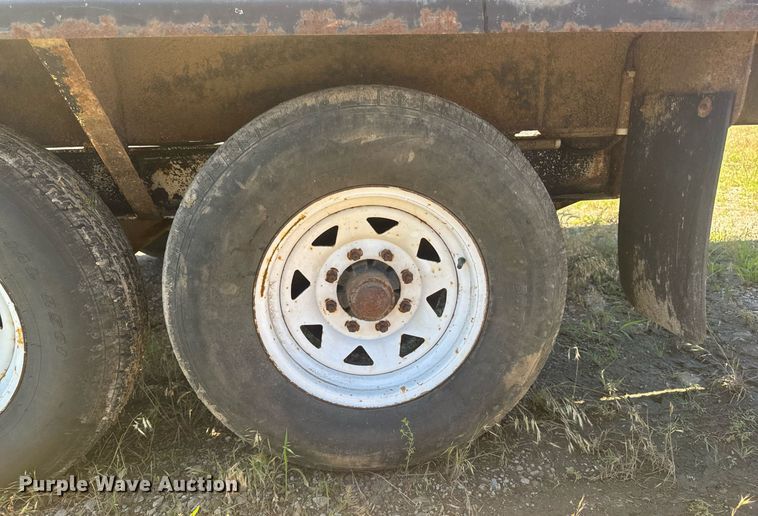 image for item EM2094 2001 Vermeer LP 555 SDT vacuum excavator