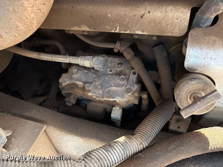 image for item EM2604 2000 Mack CH613 dump truck