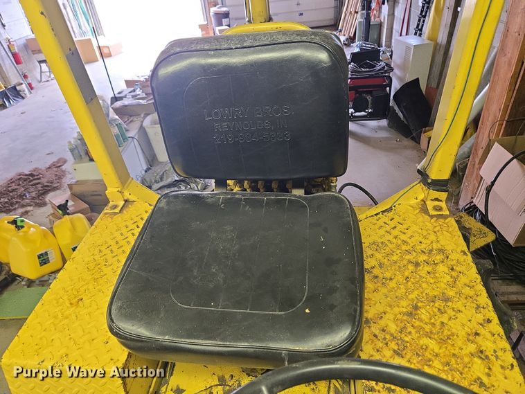 image for item EM6011 Terramite T5B backhoe