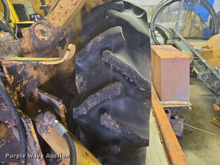 image for item EM6011 Terramite T5B backhoe