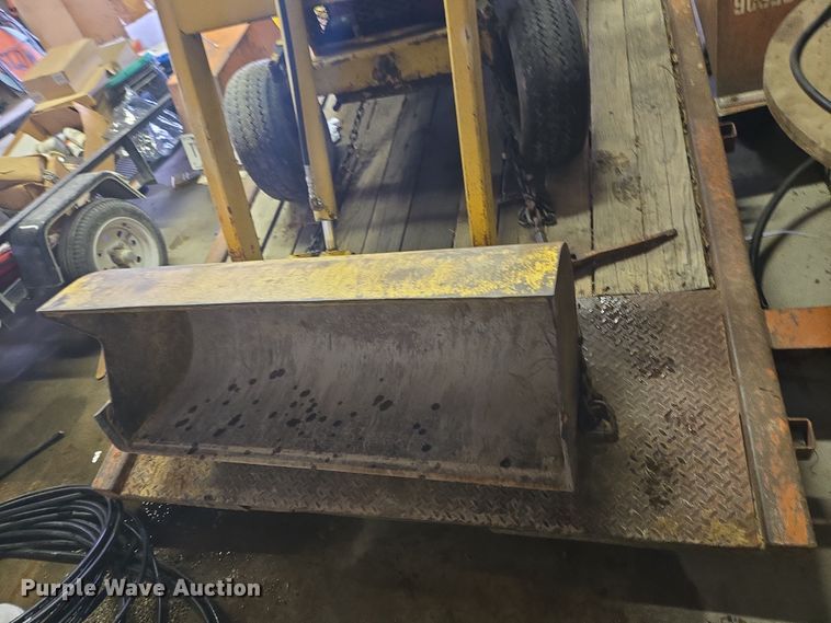 image for item EM6011 Terramite T5B backhoe