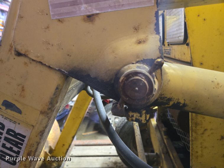 image for item EM6011 Terramite T5B backhoe