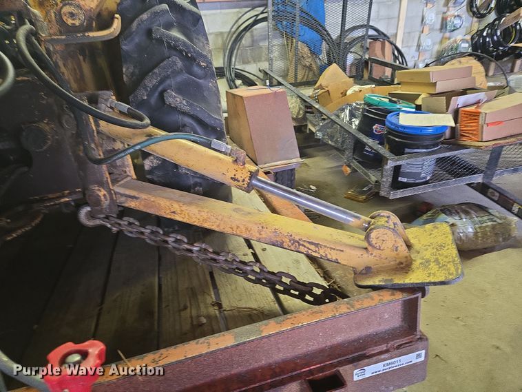 image for item EM6011 Terramite T5B backhoe