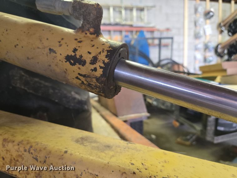 image for item EM6011 Terramite T5B backhoe