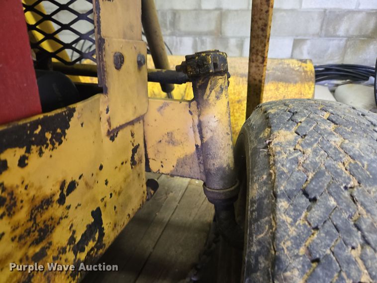 image for item EM6011 Terramite T5B backhoe