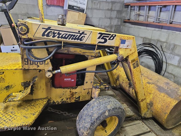 image for item EM6011 Terramite T5B backhoe