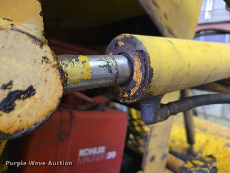 image for item EM6011 Terramite T5B backhoe