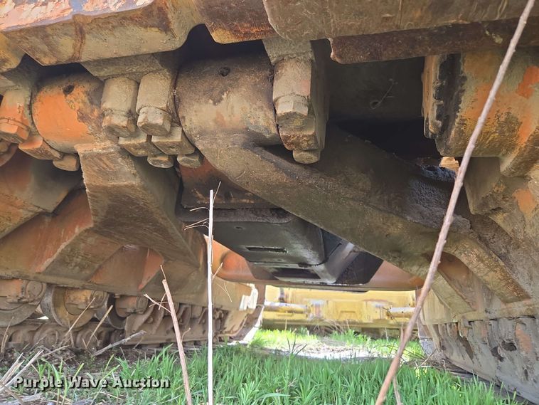 image for item EM7244 1977 Fiat-Allis 31 dozer