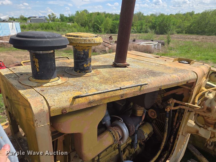 image for item EM7244 1977 Fiat-Allis 31 dozer