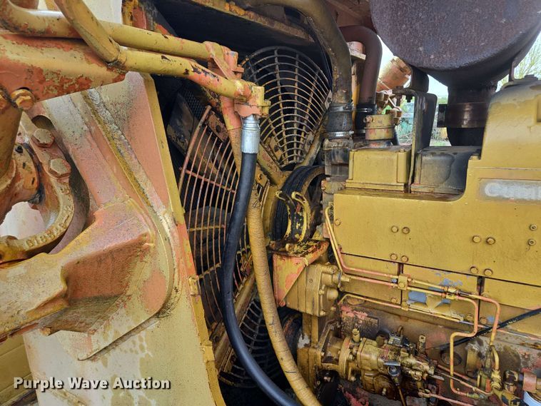 image for item EM7244 1977 Fiat-Allis 31 dozer