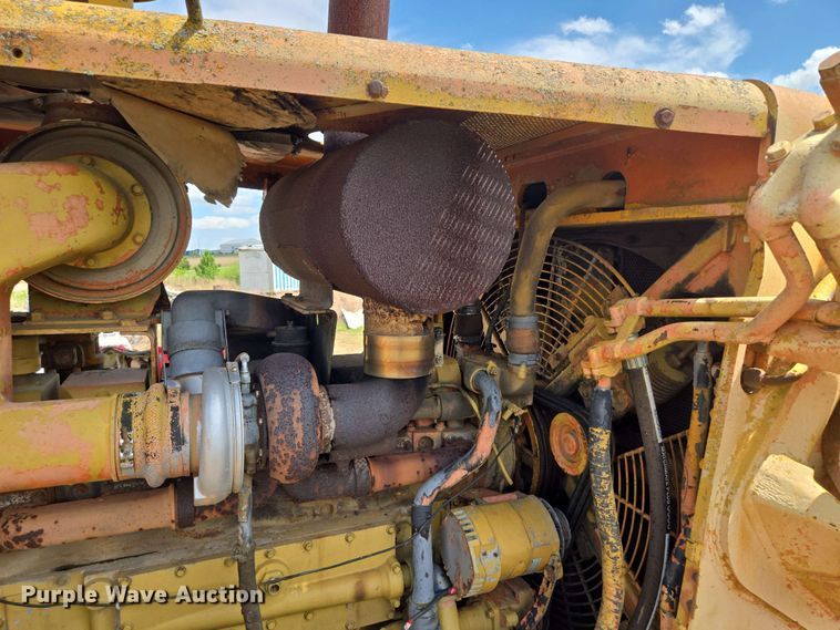 image for item EM7244 1977 Fiat-Allis 31 dozer