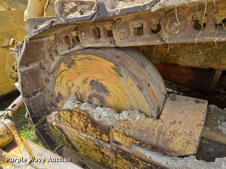 image for item EM7244 1977 Fiat-Allis 31 dozer