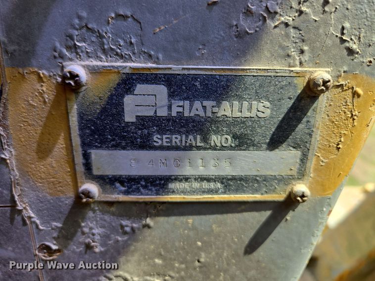 image for item EM7244 1977 Fiat-Allis 31 dozer