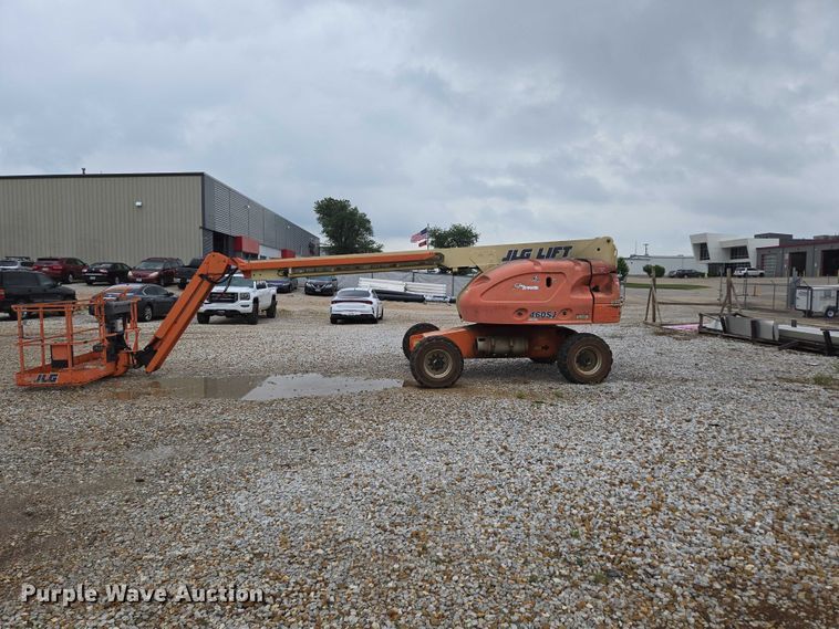 image for item EN3813 2008 JLG 460SJ boom lift