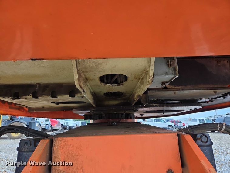 image for item EN3813 2008 JLG 460SJ boom lift
