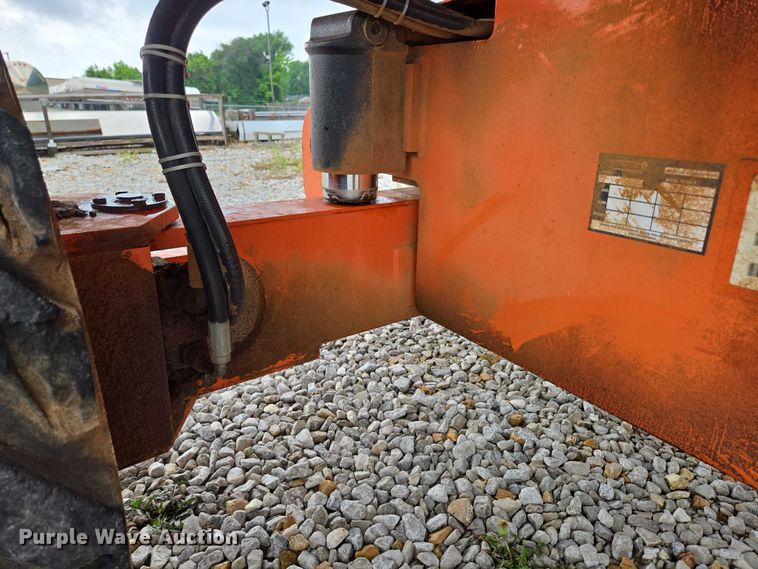 image for item EN3813 2008 JLG 460SJ boom lift